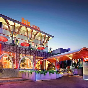 Отель Ibis Bali Kuta