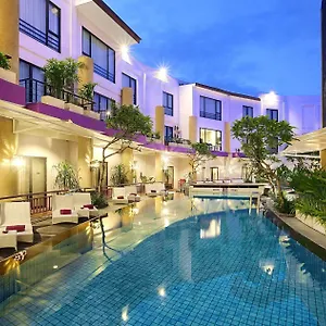 4* Szálloda Kuta Park
